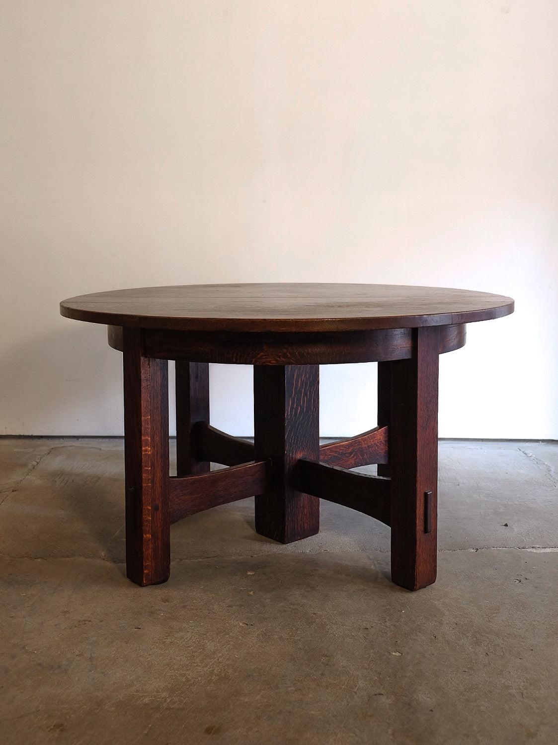 Gustav Stickley Expandable Oak Table