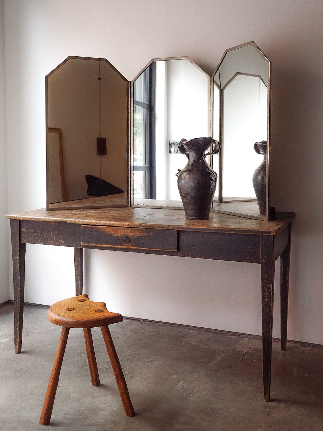 Tri-Fold Mirror