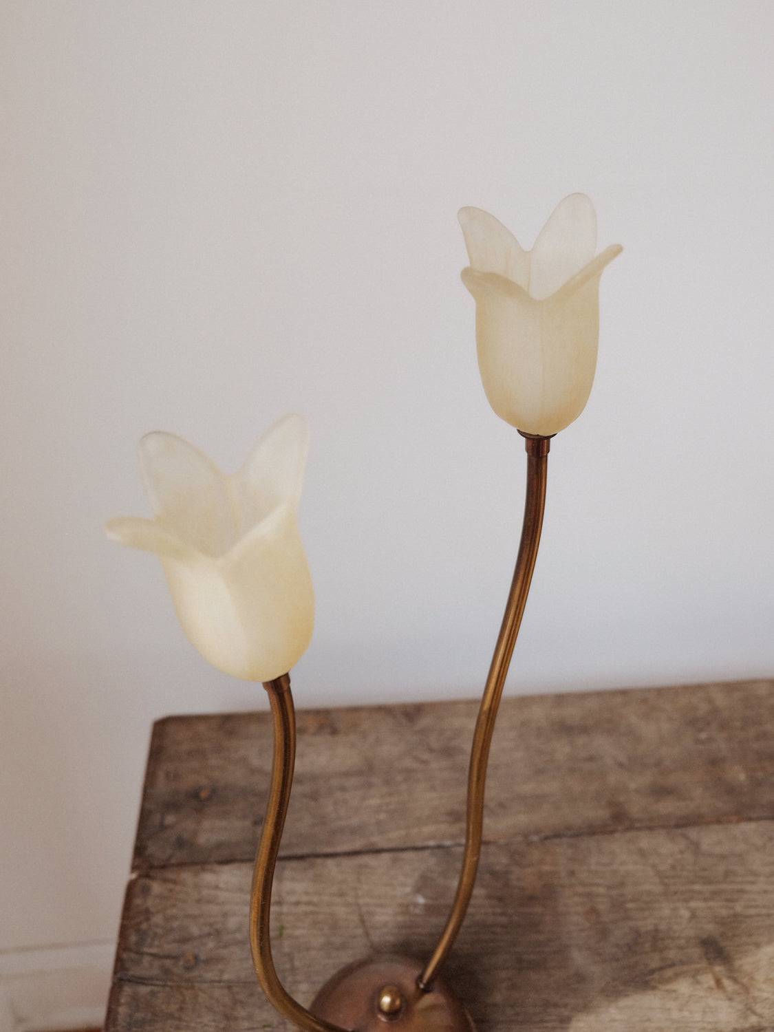 Vintage Tulip Table Lamp